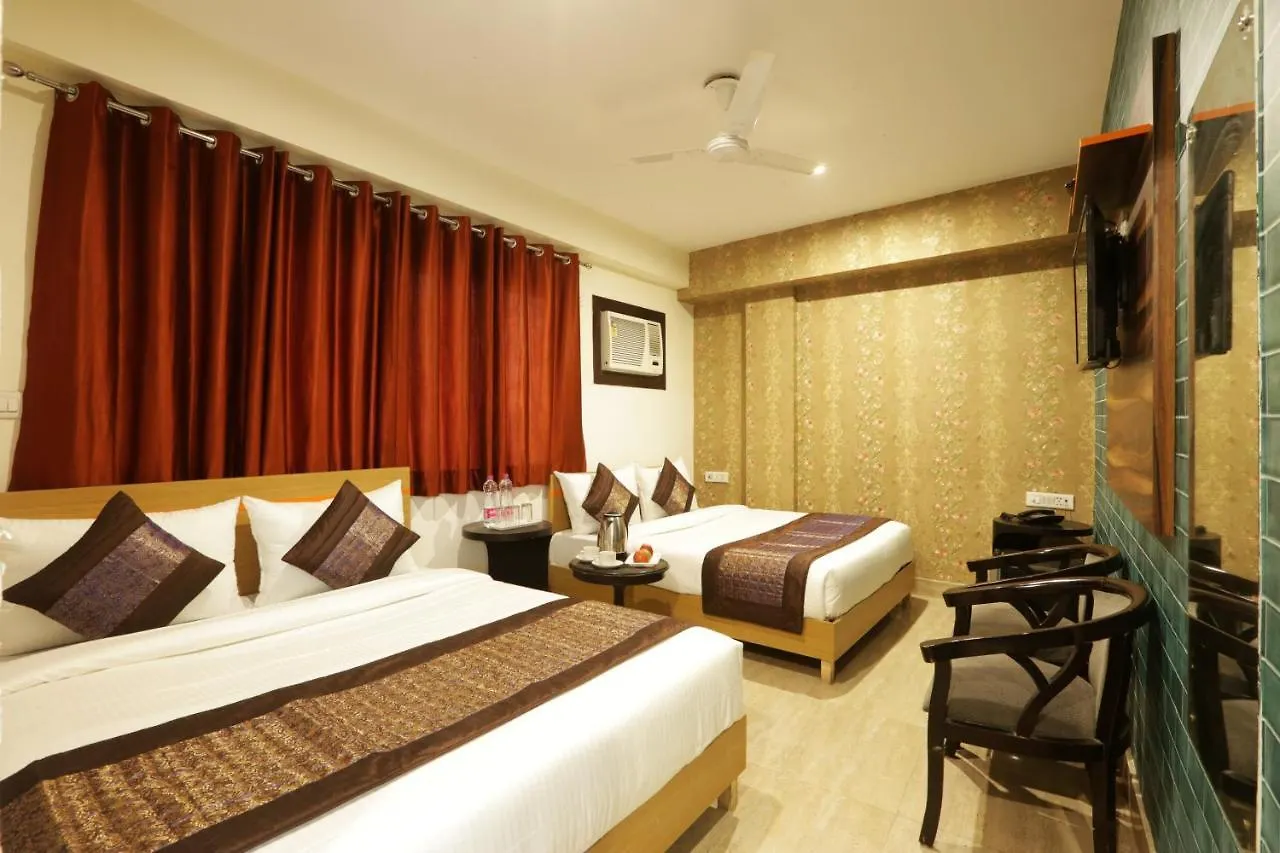 ベッド・アンド・ブレックファスト Hotel Emerald Suites At Airport ニューデリー